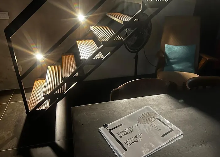 Studio 17